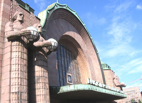 Железнодорожный вокзал в Хельсинки