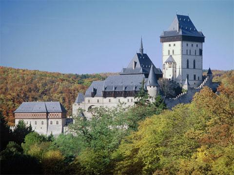 Самый известный чешский замок Карлштейн