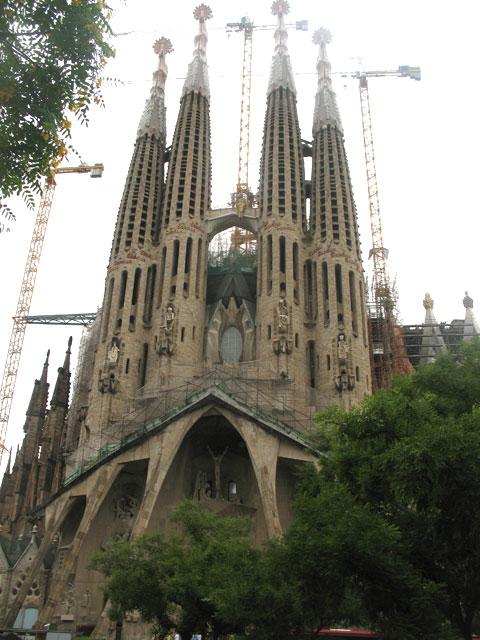 la Sagrada Familia - Храм Святого Семейства в Барселоне