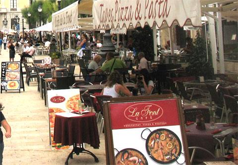 Уличные кафе в Испании