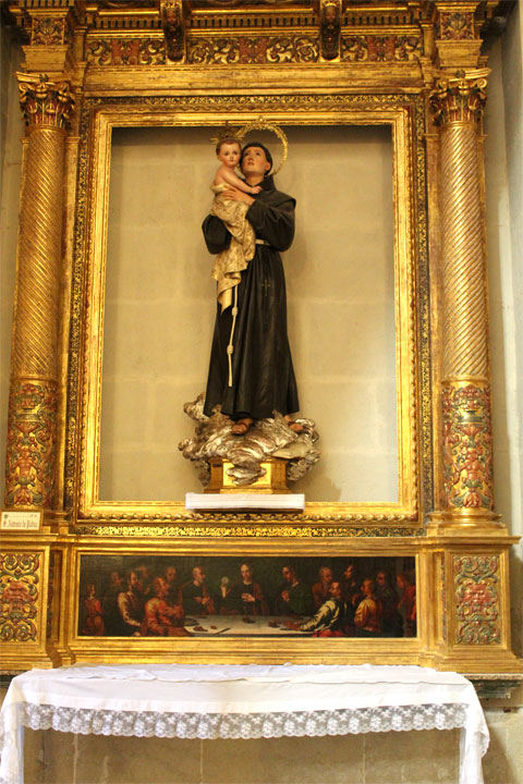Придел в кафедральном соборе Аликанте La Catedral San Nicolás de Bari