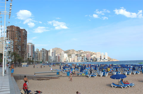 Пляж Playa de Levante в Бенидорме
