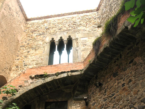 Стены замка