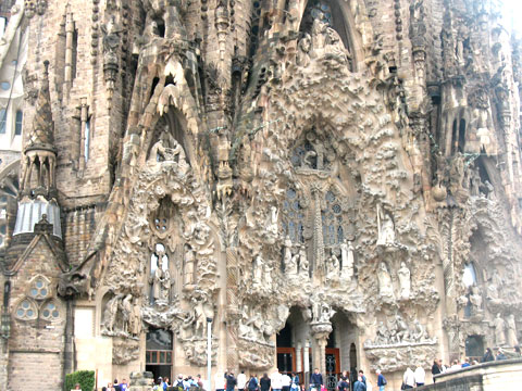 sagrada-familia2.jpg