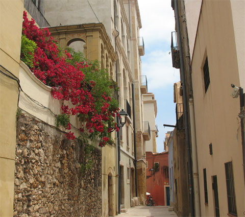 Таррагона, узенькие улочки старого города
