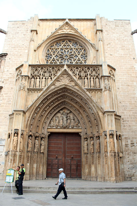 Кафедральный собор Валенсии, северный фасад