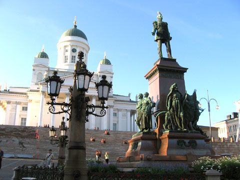 Памятник Александру Второму в Хельсинки